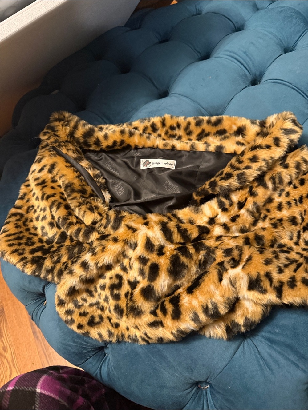 Leopard Print Faux Fur Cape Collar - Women’s Leopard Brown/Black